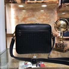 Mens Bottega Veneta Satchel Bags